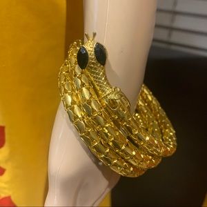 Cleopatra Style Gold Snake Arm Band